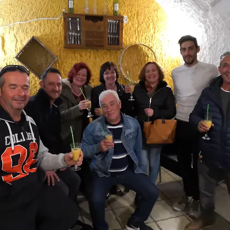 Cuevas Abuelo Ventura * Guadix
